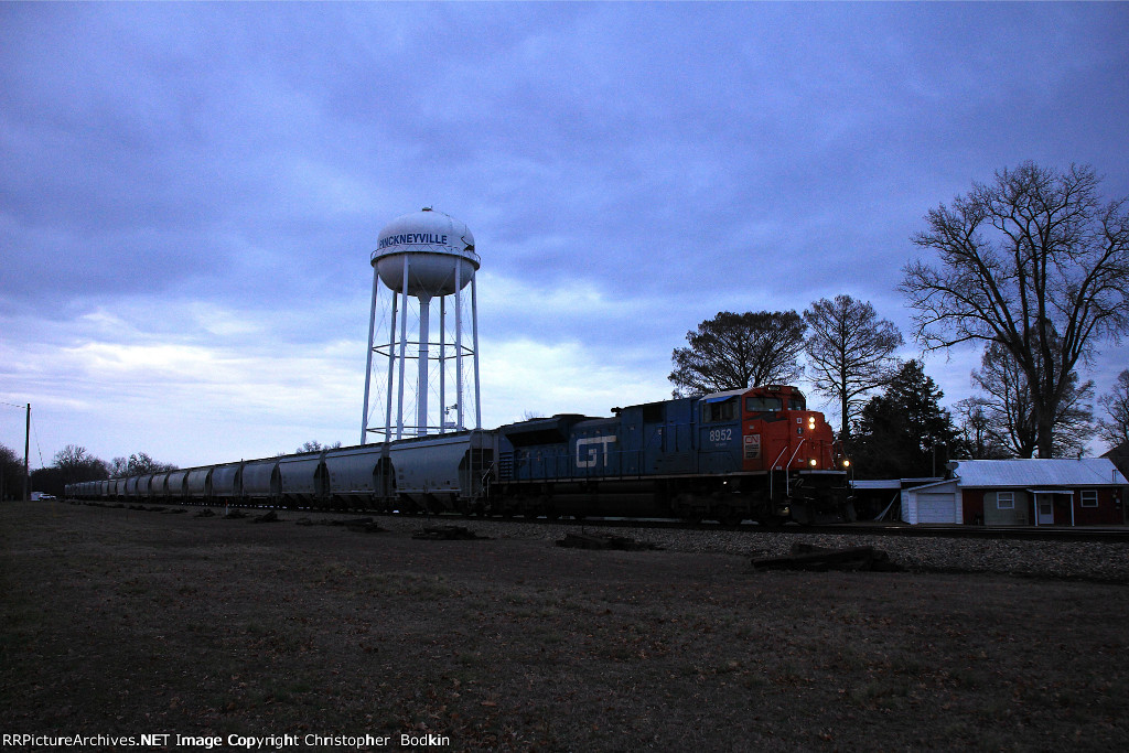 CN 8952